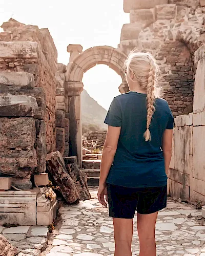 Exploring the Ruins of Ephesus: A Traveler’s Guide