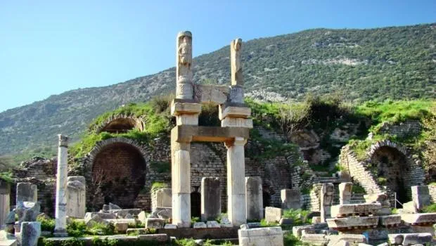 Is Ephesus mentioned in the Bible?