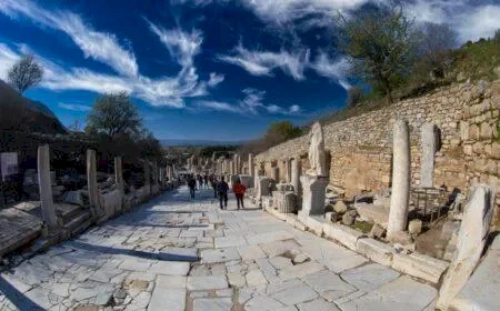 Efes’i Britanya Gözüyle Keşfetmek: 17. Yüzyıl Seyahat Hikayesi