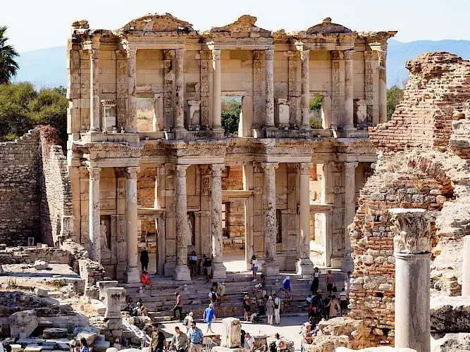 De Artemisa a Pablo: Descubriendo Éfeso en Turquía