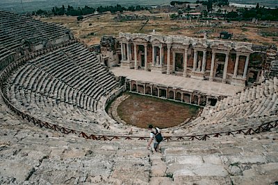 Kuşadası&rsquo;ndan Efes&rsquo;e Ulaşım Se&ccedil;enekleri: Bir Kapsamlı Rehber