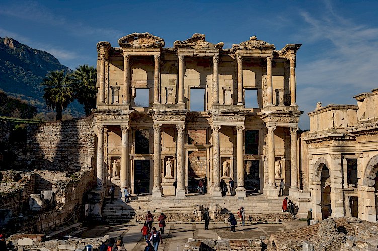 Artemis in Ephesus: The Great Temple and Its Significance