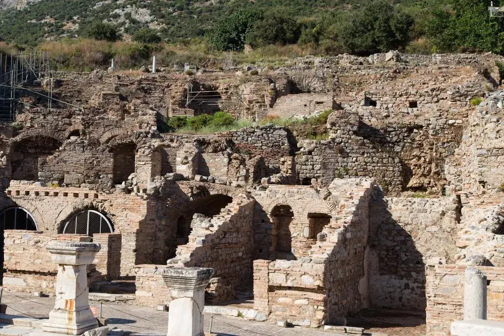 Descubriendo &Eacute;feso: La Importancia Hist&oacute;rica de la Bas&iacute;lica de San Juan