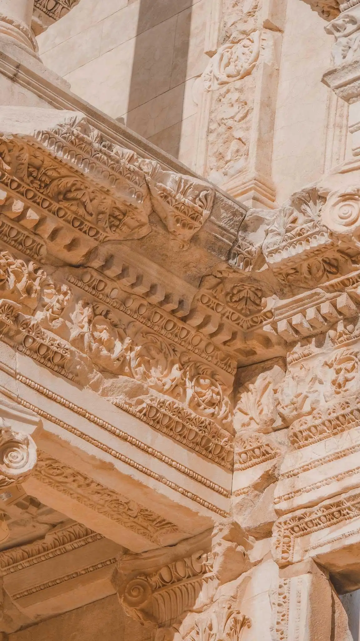 Androklos&rsquo;un Ayak İzlerinden Giderek: Efes&rsquo;in Kuruluş Efsanesi