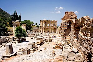 Exploring the Ruins of Ephesus A Travelers Guide